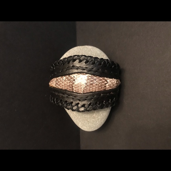 Real Leather Bendable Bracelet - Picture 1 of 5